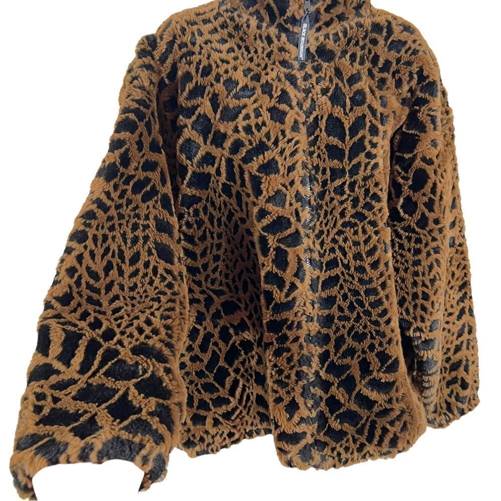 Black Mountain Outdoor Gear Animal Print Faux Fur Coat - Picture 4 of 13